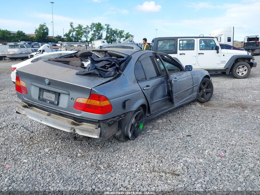 2004 BMW 3 series VIN WBAET37474NJ43346 IAAI salvage auction — ALL OVER, Salvage (Tennessee), sold $100 on 2026-07-09 (photo 4)