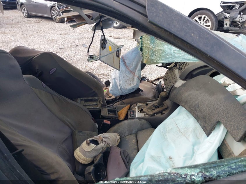 2004 BMW 3 series VIN WBAET37474NJ43346 IAAI salvage auction — ALL OVER, Salvage (Tennessee), sold $100 on 2026-07-09 (photo 5)