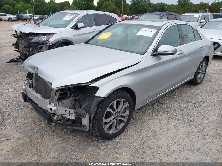 2018 Mercedes-benz C-klasse VIN 55SWF4KB0JU252704 IAAI salvage auction — FRONT END, Wait Title, sold $5,700 on 2026-08-12 (photo 2)