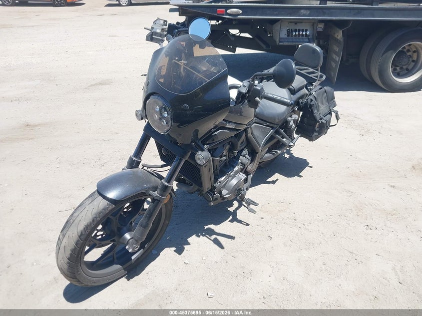 2021 Honda Cm VIN JH2SC8313MK000952 IAAI salvage auction — SIDE, Salvage (California), sold $2,750 on 2026-07-14 (photo 2)