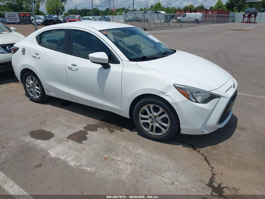 2016 Scion Ia VIN 3MYDLBZV7GY131222 IAAI salvage auction — FRONT & REAR, Salvage Title, sold $1,950 on 2026-07-28 (photo 1)