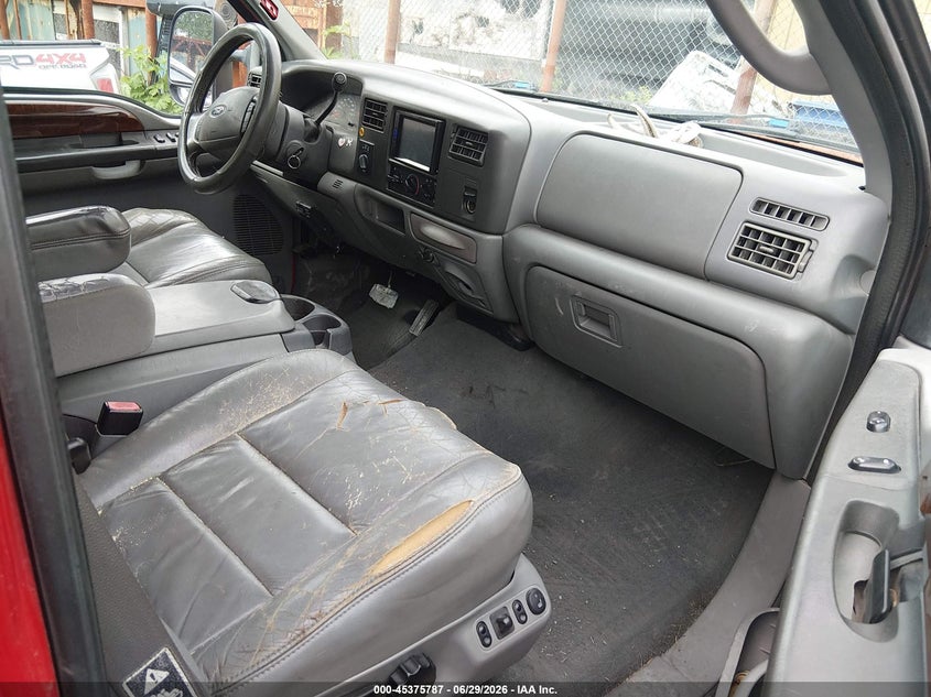 2004 Ford F-350 VIN 1FTSW31P44EB61075 IAAI salvage auction — RIGHT REAR, Bill Of Sale (Alaska), sold $3,050 on 2026-07-10 (photo 5)