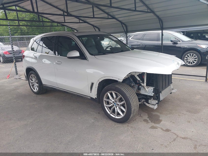 2023 BMW X5 VIN 5UXCR6C03P9P26568 IAAI salvage auction — FRONT END, Salvage Title, sold $18,600 on 2026-07-31 (photo 1)