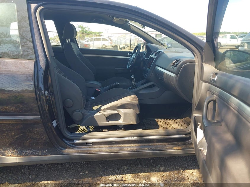 2007 Volkswagen Gti VIN WVWEV71K27W133835 IAAI salvage auction — NORMAL WEAR, Clear (New Jersey), sold $500 on 2026-07-20 (photo 5)
