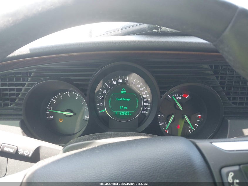 2011 Saab 9-5 VIN YS3GN4AR9B4002273 IAAI salvage auction — SIDE, Salvage (California), sold $700 on 2026-07-29 (photo 7)