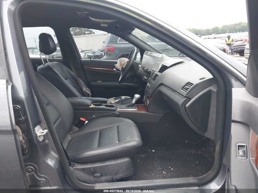 2011 Mercedes-benz C-klasse VIN WDDGF8BB8BR175742 IAAI salvage auction — FRONT END, Salvage (Georgia), sold $375 on 2026-08-12 (photo 5)