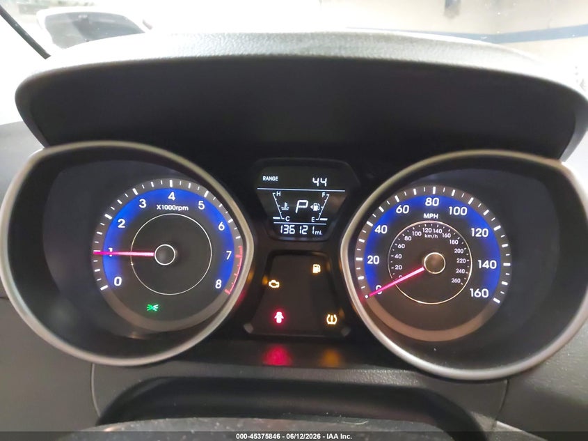 2015 Hyundai Elantra VIN KMHDH4AH5FU370766 IAAI salvage auction — RIGHT FRONT, Salvage (Maine), sold $1,075 on 2026-07-20 (photo 7)