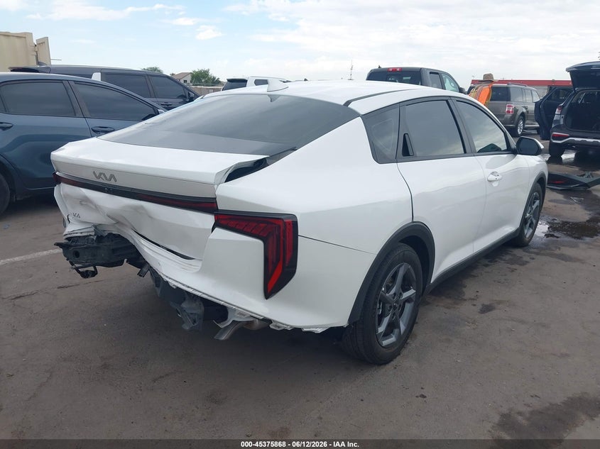 2025 Kia K4 VIN 3KPFT4DE6SE144967 IAAI salvage auction — REAR END, Salvage Title, sold $7,500 on 2026-08-01 (photo 4)