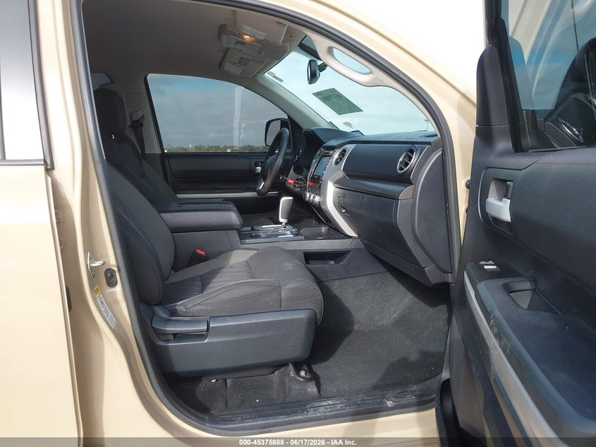 2017 Toyota Tundra VIN 5TFDW5F19HX630776 IAAI salvage auction — FRONT END, Original (Texas), sold $12,700 on 2026-07-27 (photo 5)