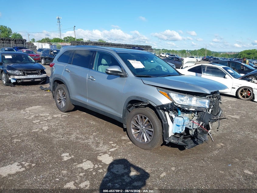 2019 Toyota Highlander VIN 5TDJZRFH4KS605313 IAAI salvage auction — FRONT END, Salvage (Pennsylvania), sold $9,950 on 2026-07-10 (photo 1)