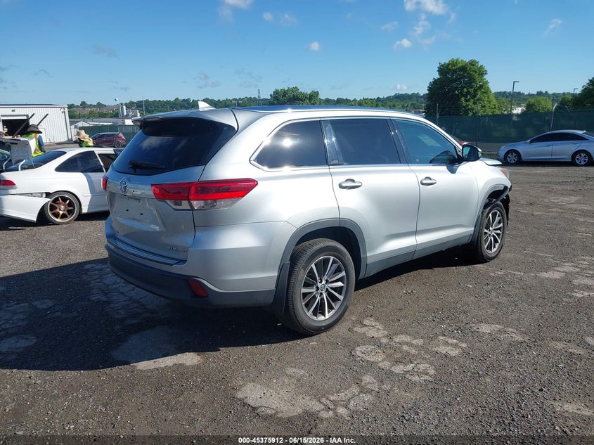 2019 Toyota Highlander VIN 5TDJZRFH4KS605313 IAAI salvage auction — FRONT END, Salvage (Pennsylvania), sold $9,950 on 2026-07-10 (photo 4)