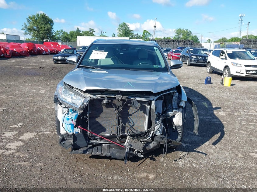 2019 Toyota Highlander VIN 5TDJZRFH4KS605313 IAAI salvage auction — FRONT END, Salvage (Pennsylvania), sold $9,950 on 2026-07-10 (photo 6)