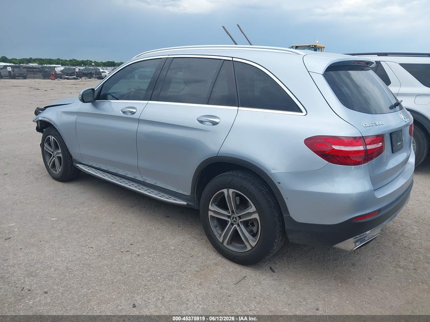 2017 Mercedes-benz Glc VIN WDC0G4KB2HF237156 IAAI salvage auction — LEFT FRONT, Salvage (Texas), sold $8,850 on 2026-07-14 (photo 3)