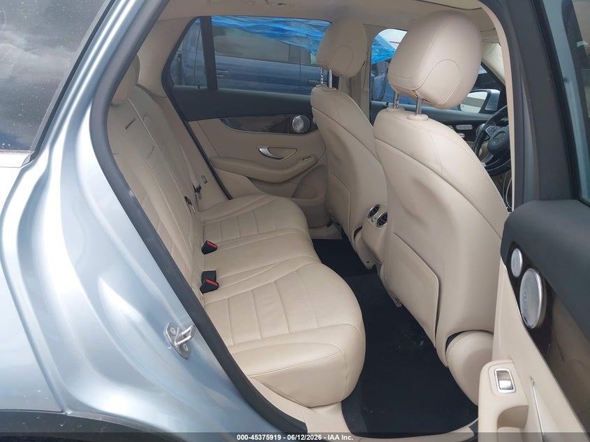 2017 Mercedes-benz Glc VIN WDC0G4KB2HF237156 IAAI salvage auction — LEFT FRONT, Salvage (Texas), sold $8,850 on 2026-07-14 (photo 8)