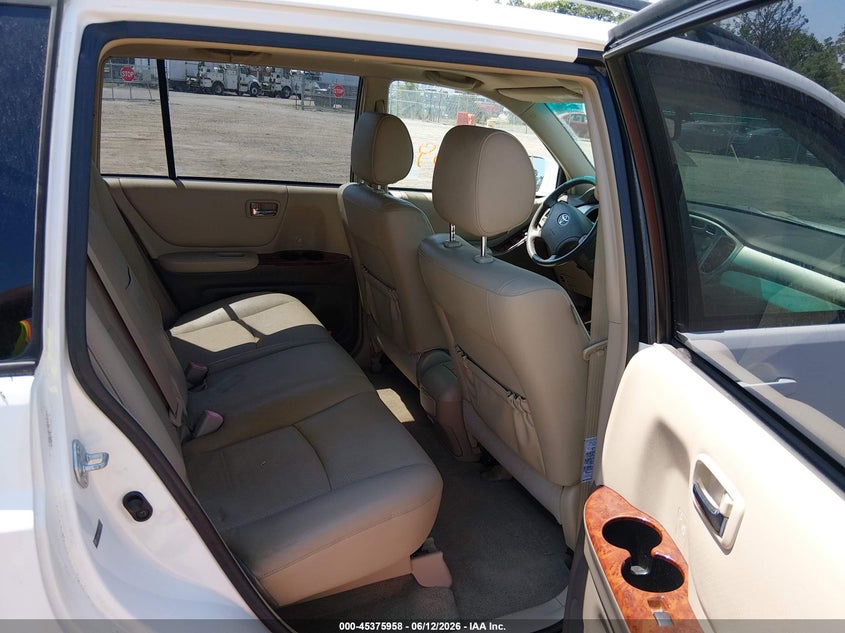 2007 Toyota Highlander VIN JTEGW21A270018229 IAAI salvage auction — RIGHT REAR, Clear (Virginia), sold $550 on 2026-07-10 (photo 8)