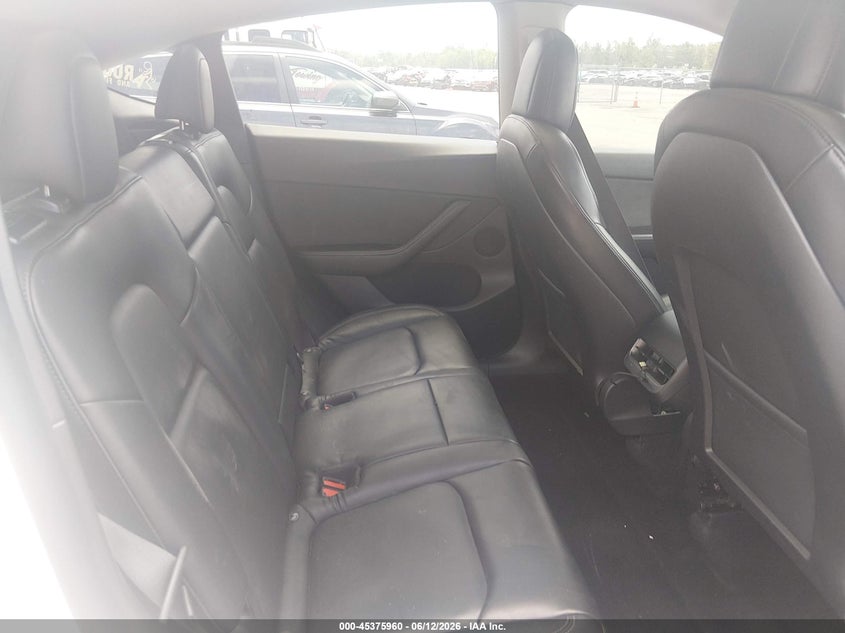 2022 Tesla Model y VIN 7SAYGDEE8NF481668 IAAI salvage auction — SIDE, Rebuildable (Florida), sold $8,200 on 2026-07-11 (photo 8)