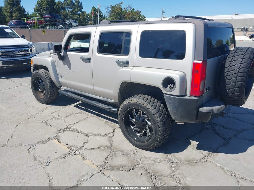 2007 Hummer H3 VIN 5GTDN13E878105681 IAAI salvage auction — NORMAL WEAR, Clear - Dealer Only (California), sold $825 on 2026-07-29 (photo 3)