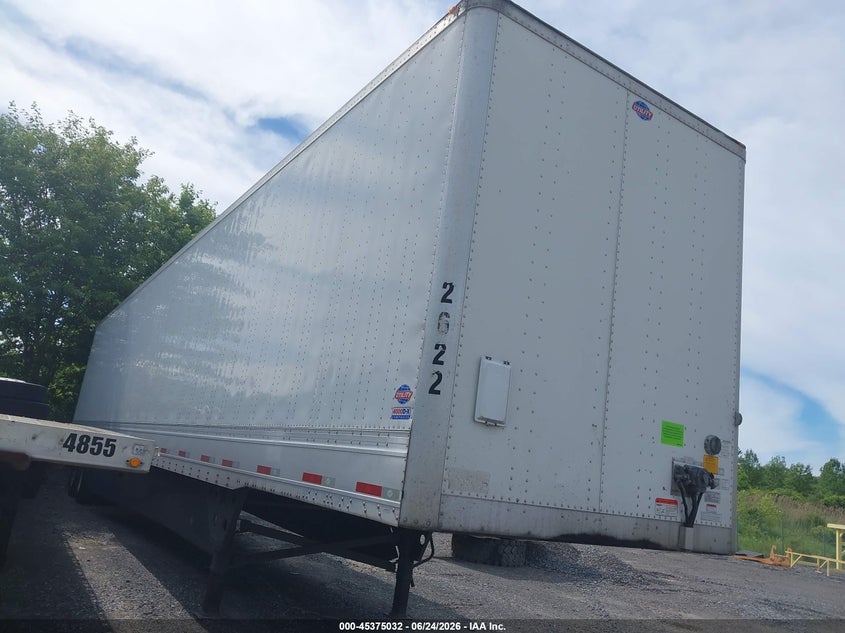 2020 Utility trailer mfg Unknown VIN 1UYVS2539L7172622 — IAAI salvage auction photo