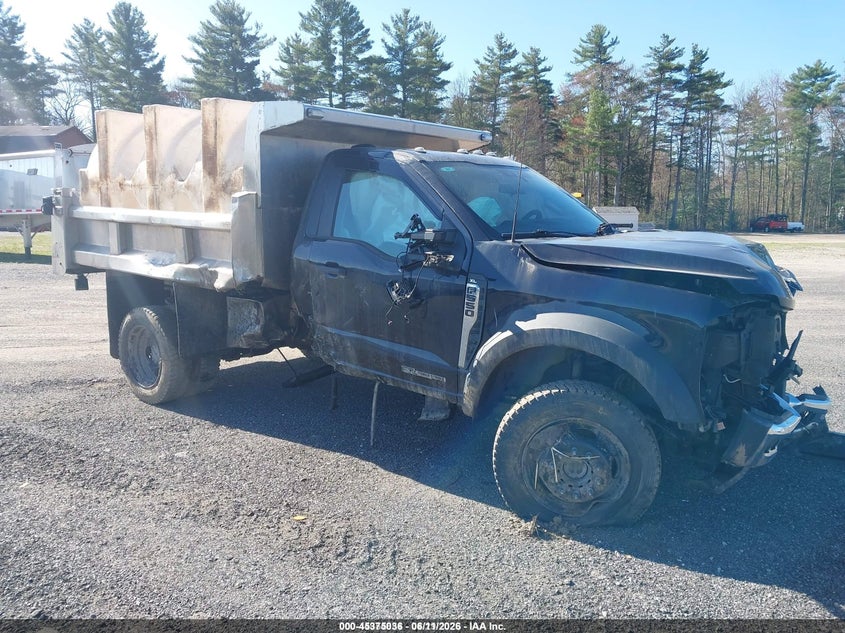 2025 Ford F-550 chassis VIN 1FDUF5HT0SDA17478 IAAI salvage auction — NORMAL WEAR, Salvage (Vermont), sold $10,450 on 2026-07-17 (photo 1)