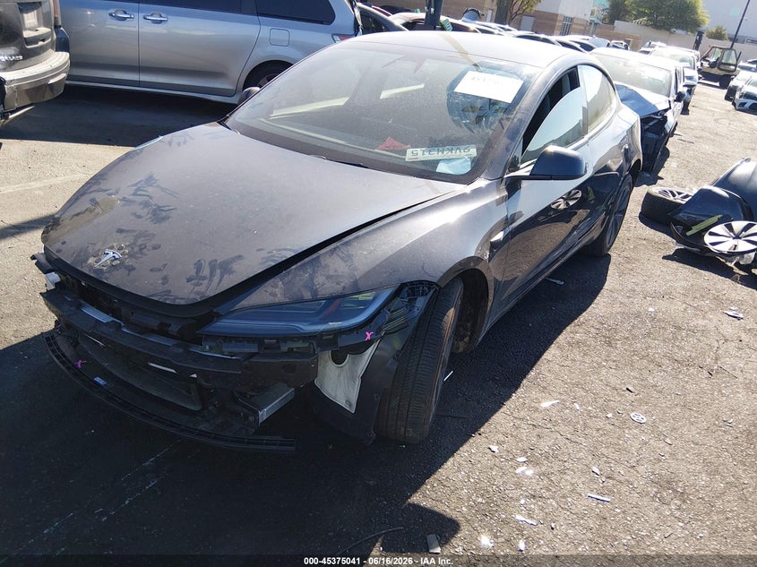 2025 Tesla Model 3 VIN 5YJ3E1EA4SF061779 IAAI salvage auction — RIGHT FRONT, Wait Title, sold $11,225 on 2026-07-31 (photo 2)