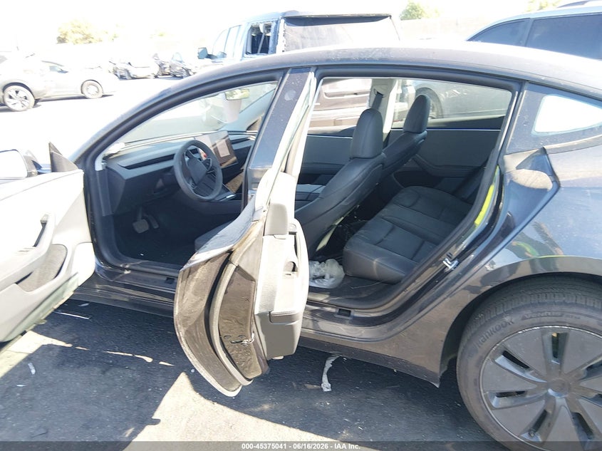 2025 Tesla Model 3 VIN 5YJ3E1EA4SF061779 IAAI salvage auction — RIGHT FRONT, Wait Title, sold $11,225 on 2026-07-31 (photo 8)