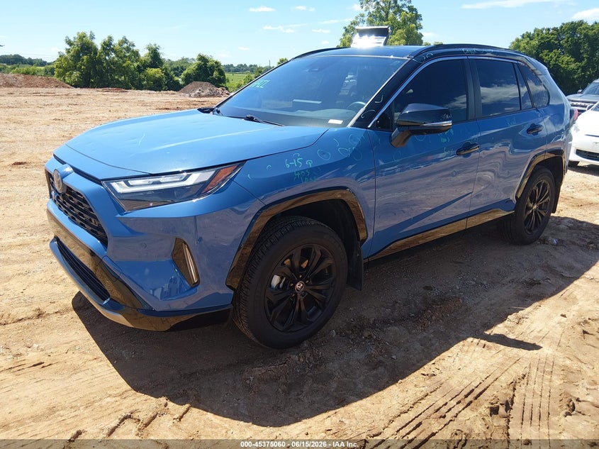 2024 Toyota Rav 4 VIN JTME6RFV3RD561214 IAAI salvage auction — HAIL, Clear (Missouri), sold $22,500 on 2026-07-06 (photo 2)