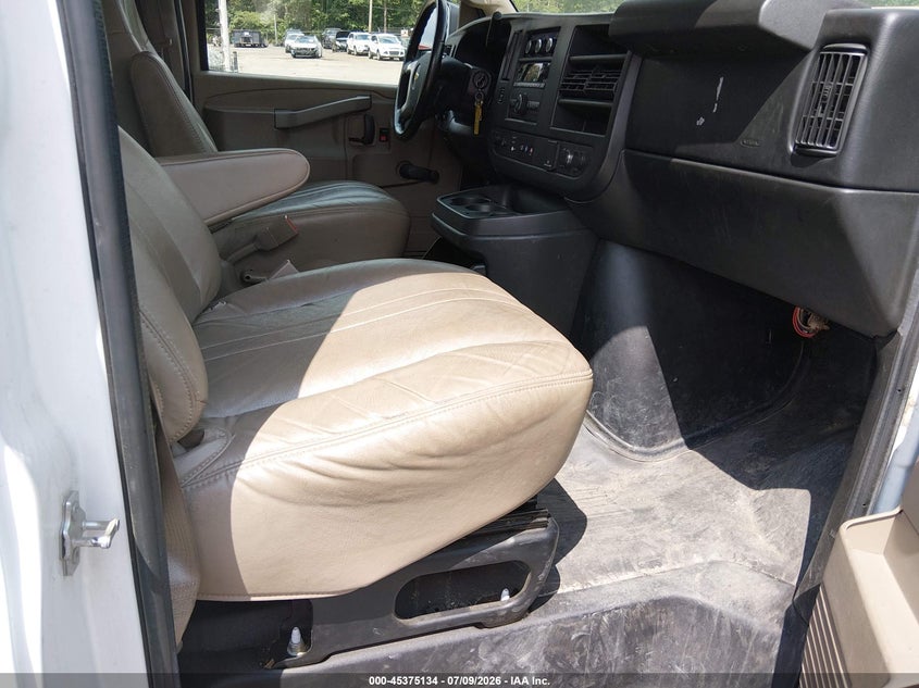 2016 Chevrolet Express 2500 VIN 1GB0GRFF1G1274733 IAAI salvage auction — NORMAL WEAR, Sf97 (Maryland), sold $8,800 on 2026-08-18 (photo 5)