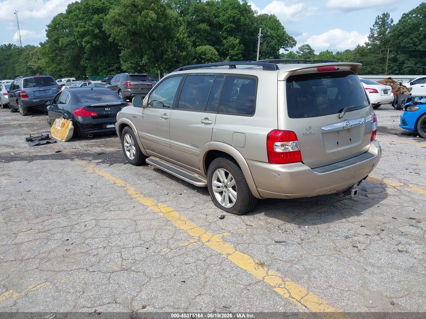 2006 Toyota Highlander hybrid VIN JTEDW21A260015994 IAAI salvage auction — FRONT & REAR, Salvage (Georgia), sold $675 on 2026-07-09 (photo 3)