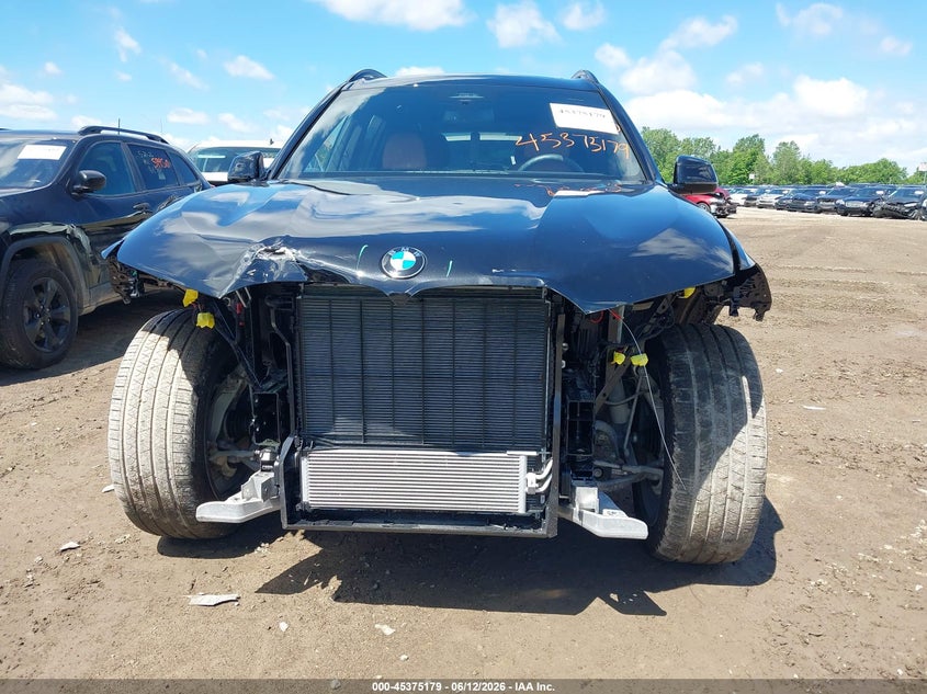 2026 BMW X7 VIN 5UX23EM05T9330609 IAAI salvage auction — FRONT END, Clear (Michigan), sold $50,750 on 2026-07-06 (photo 6)