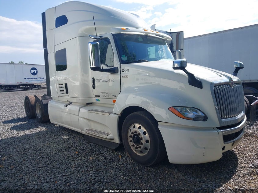 2022 International Lt VIN 3HSDZTZR9NN334544 IAAI salvage auction — FRONT END, Clear (New Jersey), sold $25 on 2026-07-29 (photo 1)