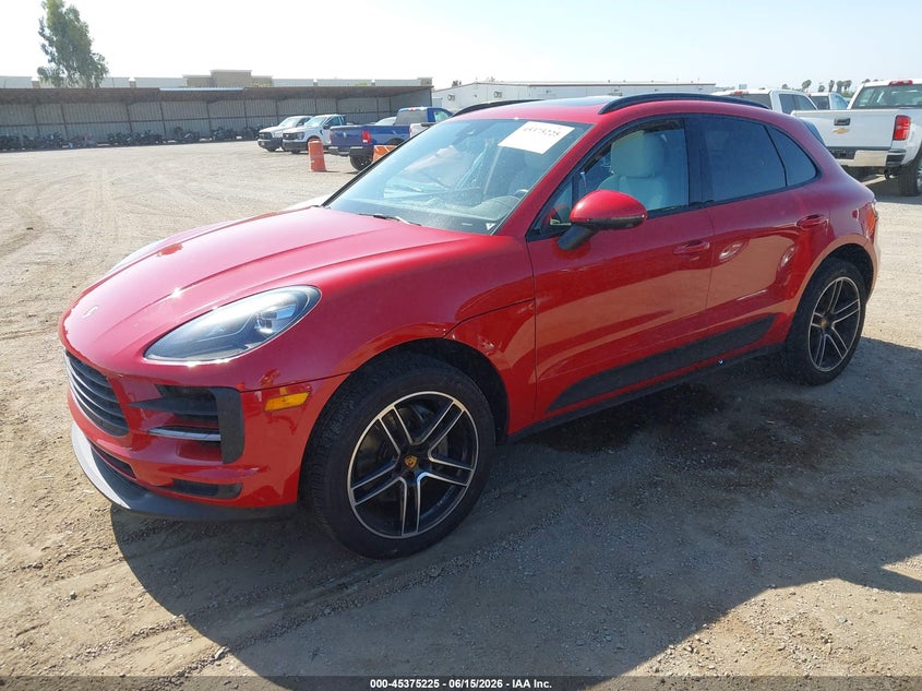 2021 Porsche Macan VIN WP1AB2A55MLB38012 IAAI salvage auction — RIGHT SIDE, Salvage (California), sold $17,050 on 2026-07-13 (photo 2)