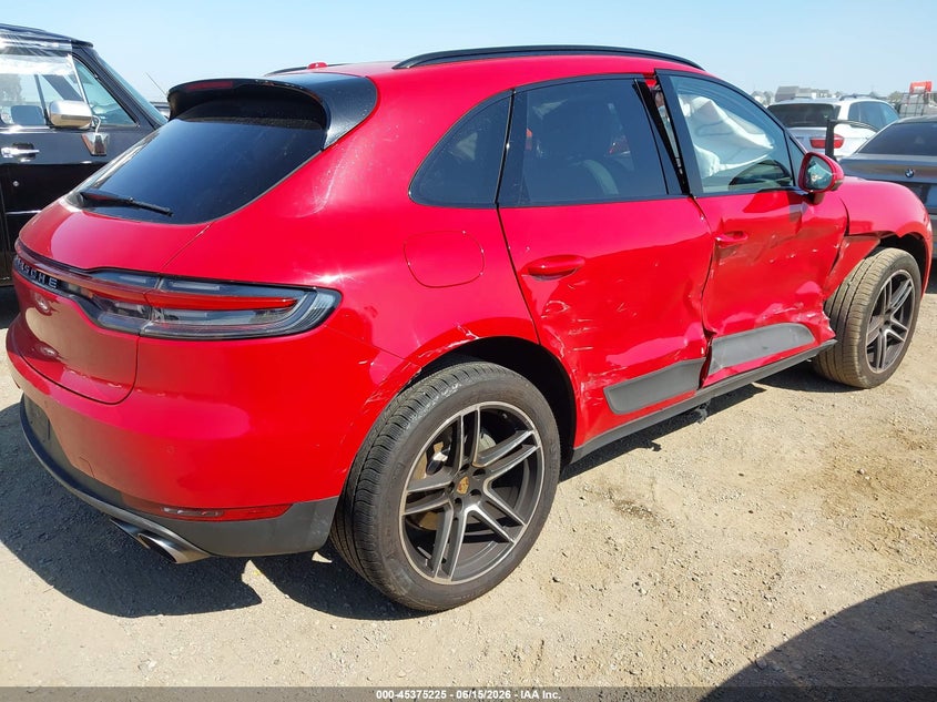 2021 Porsche Macan VIN WP1AB2A55MLB38012 IAAI salvage auction — RIGHT SIDE, Salvage (California), sold $17,050 on 2026-07-13 (photo 4)