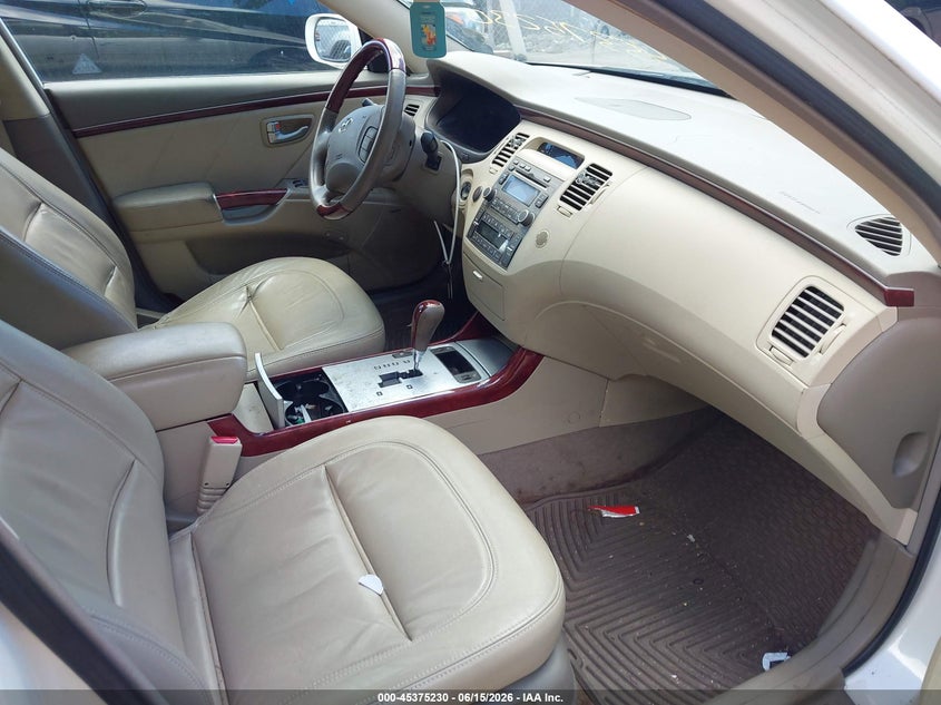 2008 Hyundai Azera VIN KMHFC46F28A310754 IAAI salvage auction — FRONT END, Salvage (Rhode Island), sold $25 on 2026-07-28 (photo 5)