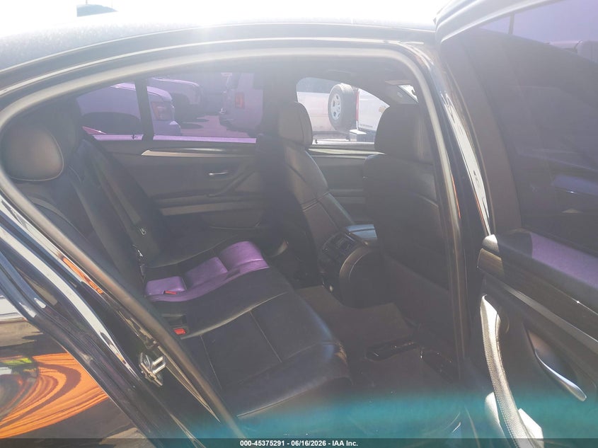 2012 BMW 5er VIN WBAFU7C51CDU61944 IAAI salvage auction — REPOSSESSION, Salvage Title, sold $550 on 2026-07-21 (photo 8)