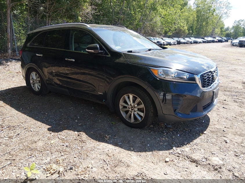 2019 Kia Sorento VIN 5XYPGDA33KG460163 IAAI salvage auction — REAR END, Salvage (Massachusetts), sold $1,900 on 2026-07-23 (photo 1)