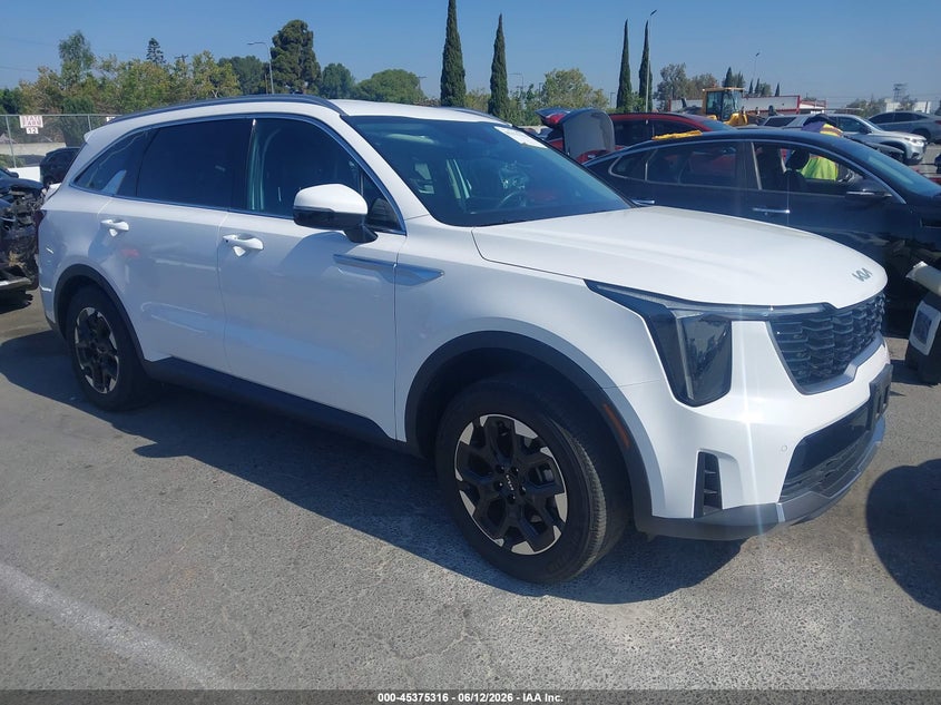 2025 Kia Sorento VIN 5XYRL4JC6SG327949 — IAAI salvage auction photo