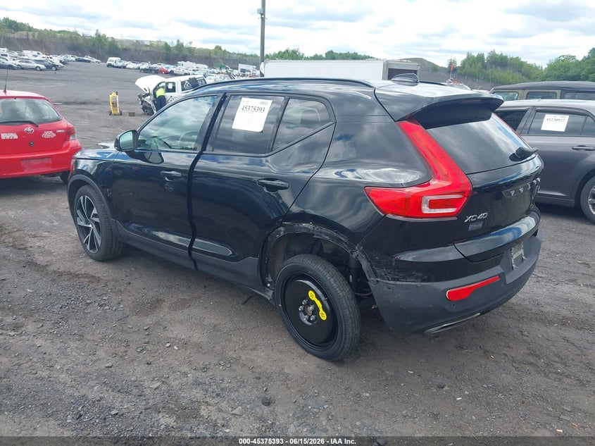 2019 Volvo Xc40 VIN YV4162UM0K2085860 IAAI salvage auction — FRONT END, Salvage (Pennsylvania), sold $8,300 on 2026-07-21 (photo 3)