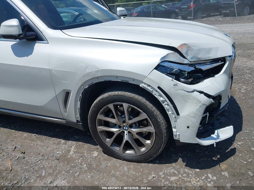2021 BMW X5 VIN 5UXCR6C06M9F48685 IAAI salvage auction — FRONT END, Mv-907A (New York), sold $17,900 on 2026-07-14 (photo 6)