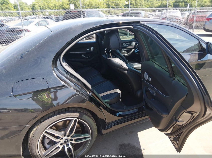2019 Mercedes-benz E-klasse VIN WDDZF6JB7KA566099 IAAI salvage auction — SIDE, Salvage (Arizona), sold $12,900 on 2026-08-06 (photo 8)