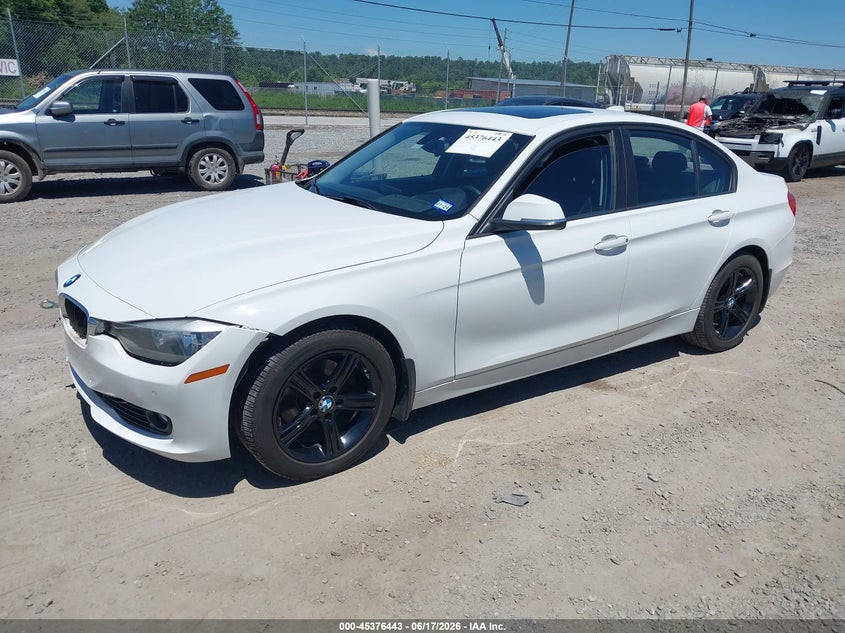 2014 BMW VIN WBA3D3C57EK155891 IAAI salvage auction — FRONT & REAR, Salvage (North Carolina), sold $5,200 on 2026-07-17 (photo 2)