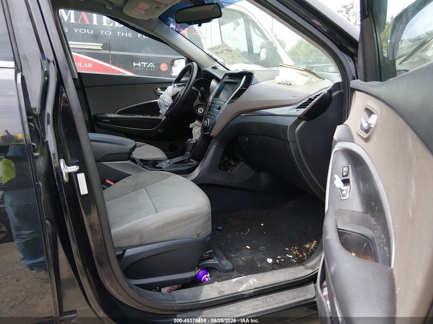 2017 Hyundai Santa fe VIN 5XYZUDLB9HG387606 IAAI salvage auction — FRONT END, Salvage Title, sold $1,050 on 2026-08-01 (photo 5)