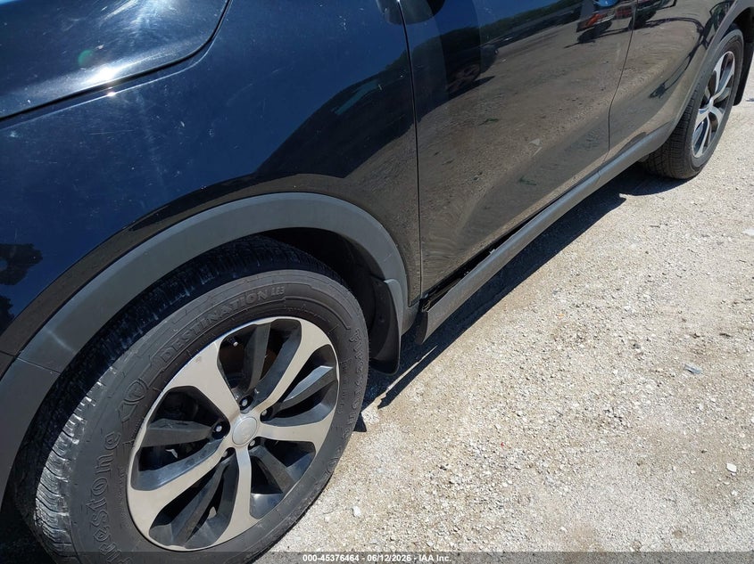 2018 Kia Sorento VIN 5XYPHDA55JG412189 IAAI salvage auction — NORMAL WEAR, Clear (Illinois), sold $1,850 on 2026-07-21 (photo 6)