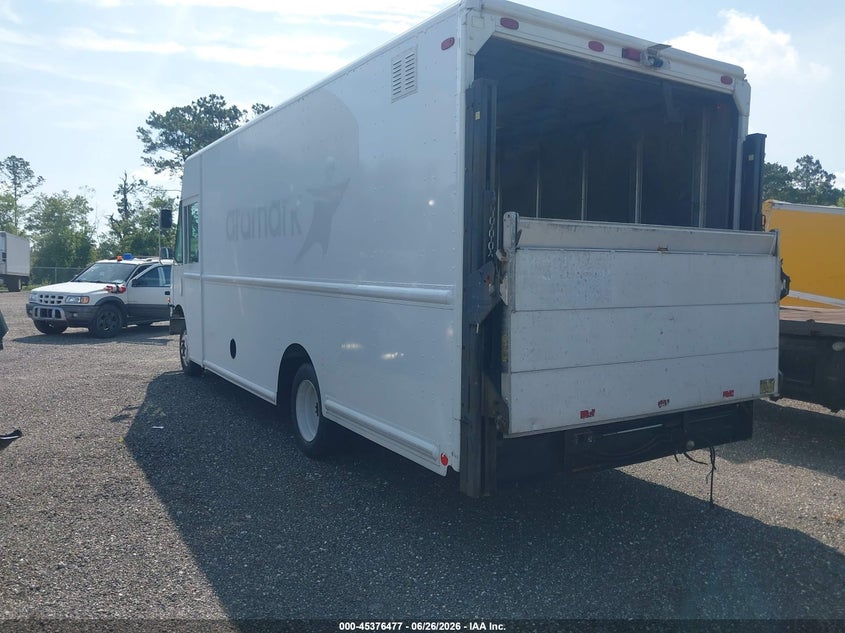 2007 Freightliner Chassis VIN 4UZAAPBW77CY18728 IAAI salvage auction — NORMAL WEAR, Clear (Florida), sold $1,200 on 2026-09-09 (photo 3)