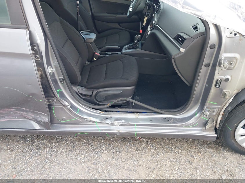 2019 Hyundai Elantra VIN KMHD74LF2KU877830 IAAI salvage auction — SIDE, Salvage Title, sold $1,900 on 2026-09-05 (photo 5)