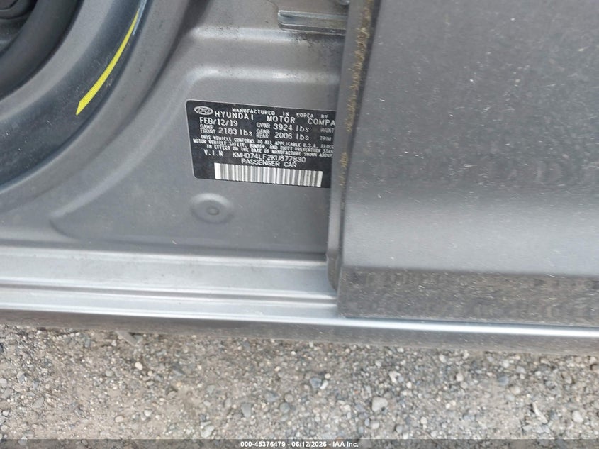 2019 Hyundai Elantra VIN KMHD74LF2KU877830 IAAI salvage auction — SIDE, Salvage Title, sold $1,900 on 2026-09-05 (photo 9)
