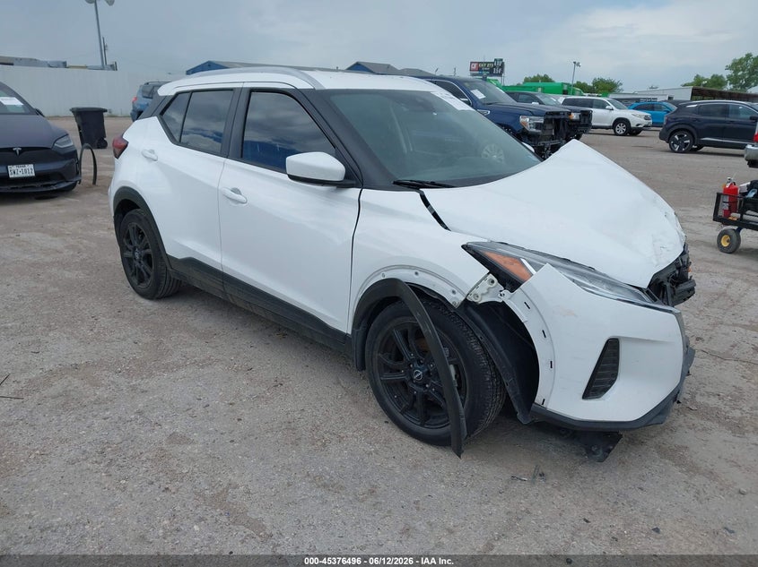 2022 Nissan Kicks VIN 3N1CP5CV4NL514105 IAAI salvage auction — FRONT END, Salvage (Texas), sold $3,100 on 2026-08-18 (photo 1)