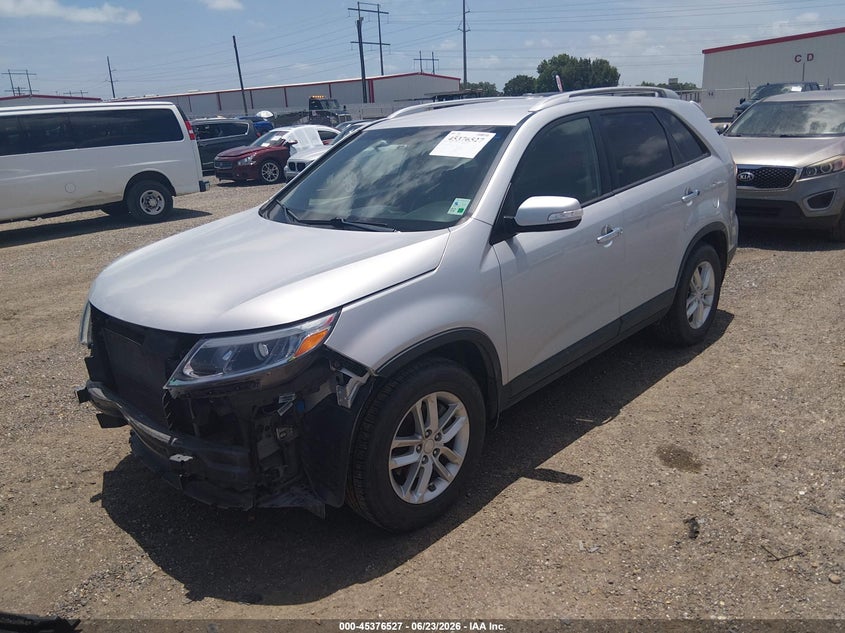 2014 Kia Sorento VIN 5XYKT3A69EG546673 IAAI salvage auction — FRONT END, Salvage (Louisiana), sold $2,600 on 2026-07-15 (photo 2)