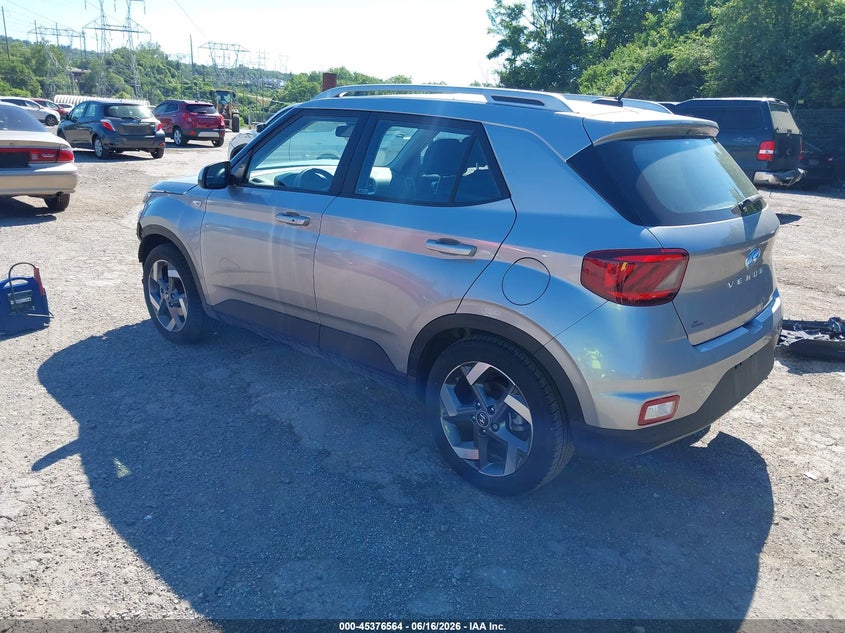 2024 Hyundai Venue VIN KMHRC8A31RU340488 IAAI salvage auction — RIGHT FRONT, Salvage Title, sold $4,500 on 2026-07-17 (photo 3)