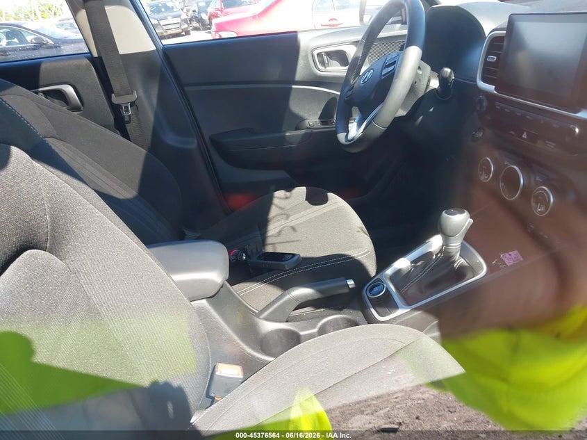 2024 Hyundai Venue VIN KMHRC8A31RU340488 IAAI salvage auction — RIGHT FRONT, Salvage Title, sold $4,500 on 2026-07-17 (photo 5)