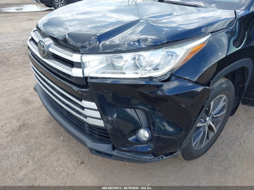 2017 Toyota Highlander VIN 5TDJZRFH0HS475099 IAAI salvage auction — LEFT FRONT, Clear (Michigan), sold $10,425 on 2026-07-23 (photo 6)